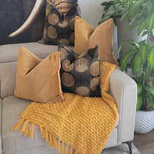  POP UP PILLOWS - GOLDEN & TIGER EYE